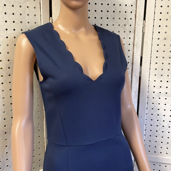 NWT French Connection - Picture 2 of 11